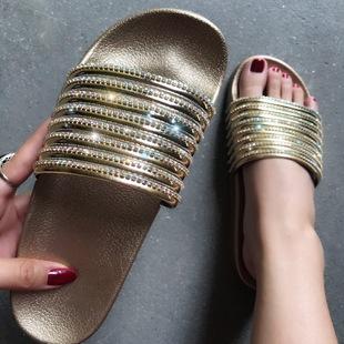 Women Flashing Diamond Flat Sandals
