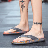 Men's trendy Outdoor Beach Fashion Flip-flops