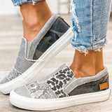 Women's Snake Printed Slid-on Canvas Sneakers