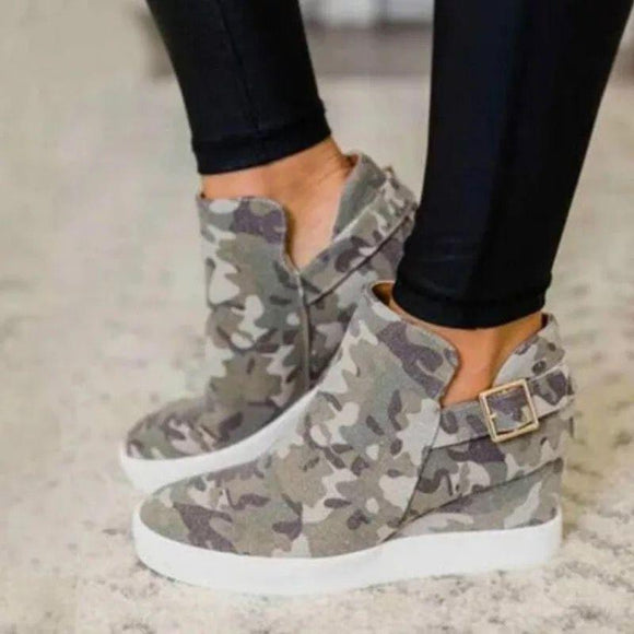 Women's Camouflage Canvas Hidden Heel Shoes